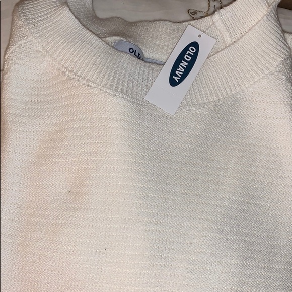 Old Navy Women's Sweater - Picture 2 of 4